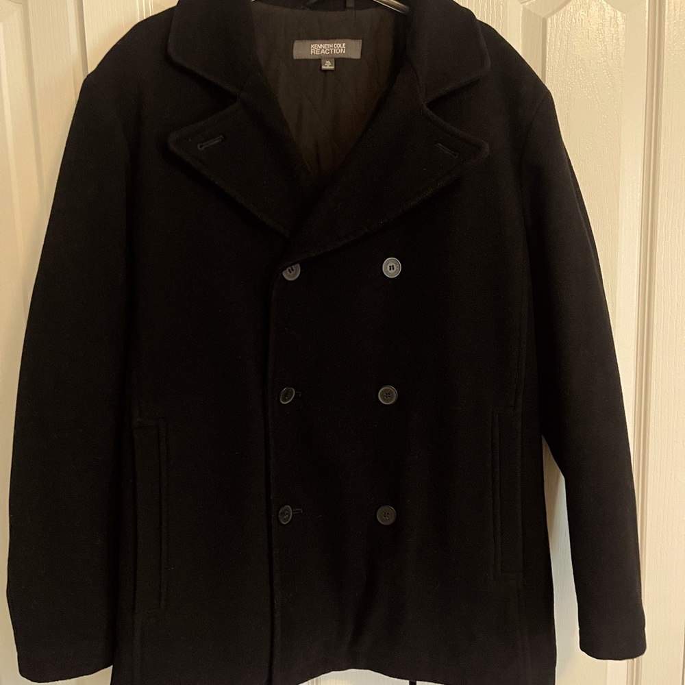 Cozy, comfortable, designer peacoat, size XL.